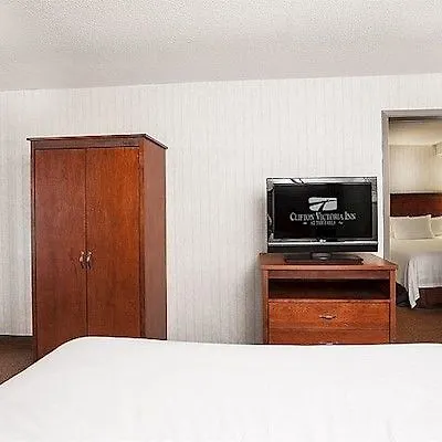 Clifton Victoria Inn At The Falls Niagara Falls Hotel